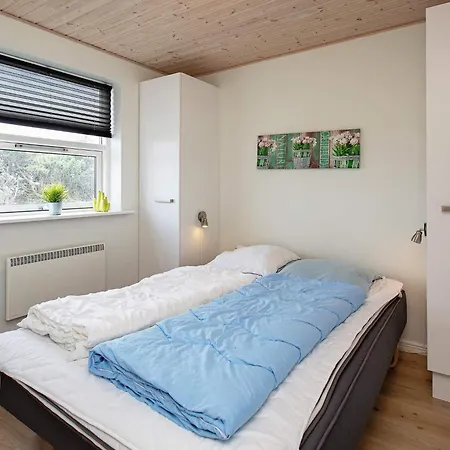 8 Person In Vestervig-by Traum *